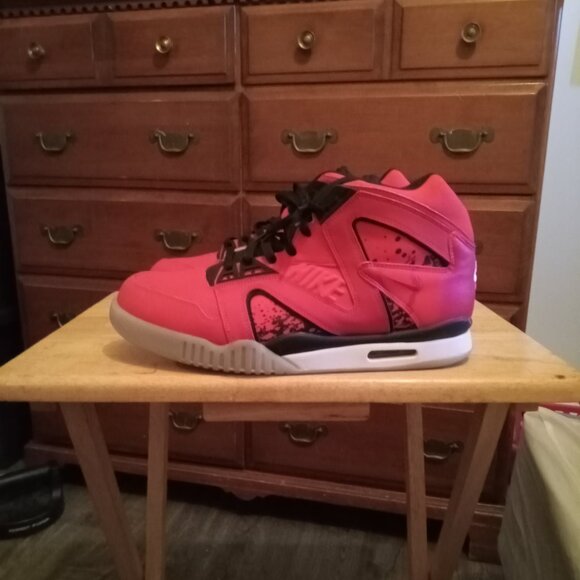 Men Red Nike Air Tech challenge 12.5 - Picture 3 of 9